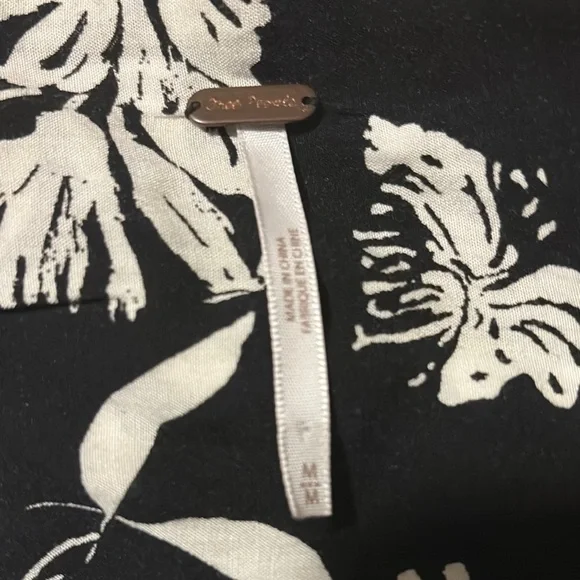 Free People Black and White Fitted Crop Camisole - Picture 3 of 4